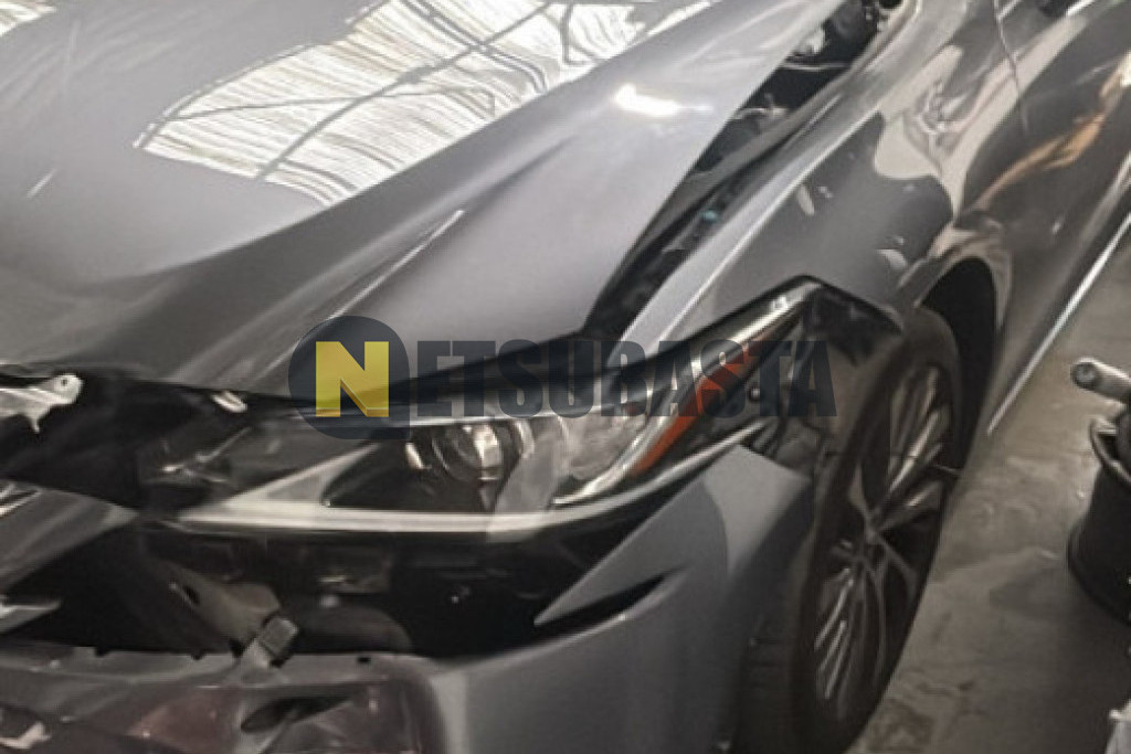 Lexus ES 300h 2021
