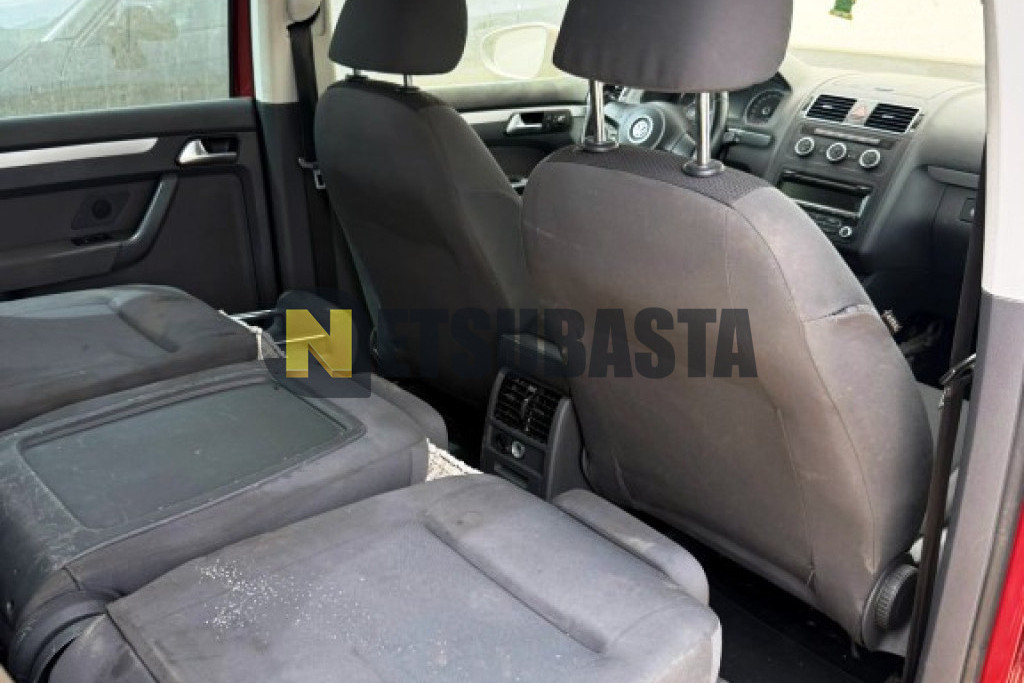Volkswagen Touran 1.6 TDI Bluemotion DSG 7 vel. (7 plazas) 2015
