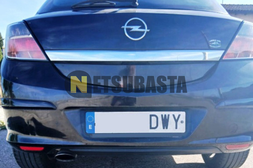 Opel Astra GTC 1.9 CDTi 2006