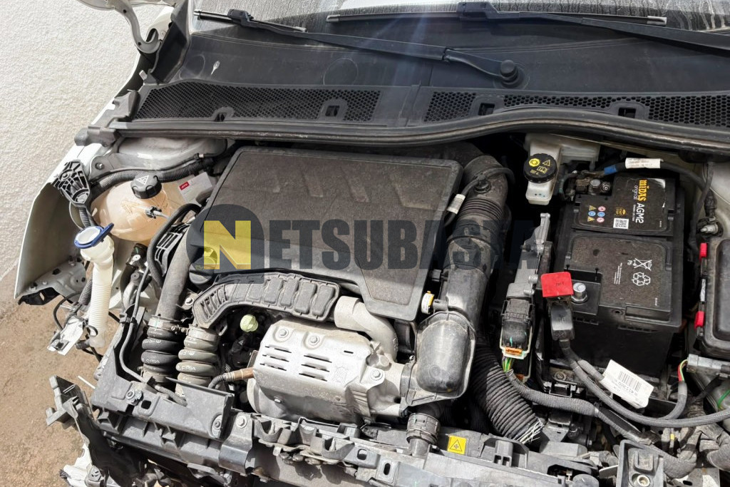Peugeot 208 1.2 PureTech EAT8 2022