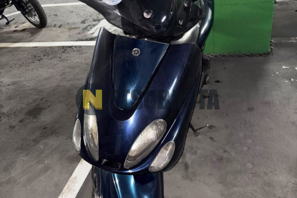 Yamaha Majesty 125 2003