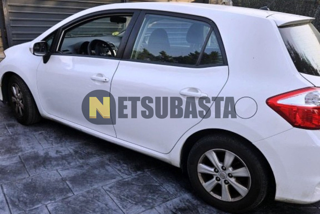 Toyota Auris 1.4 D-4D 2012