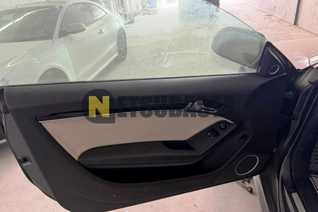 Audi RS 5 Coupe 4.2 FSI quattro S Tronic 2011