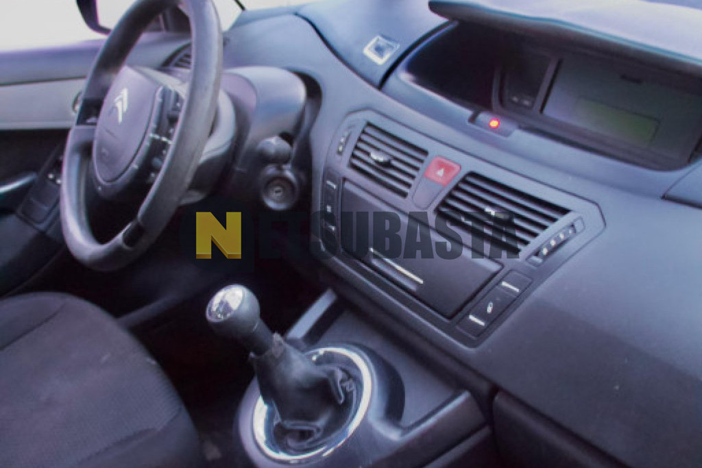 Citroën Grand C4 Picasso 1.6 VTi 2011