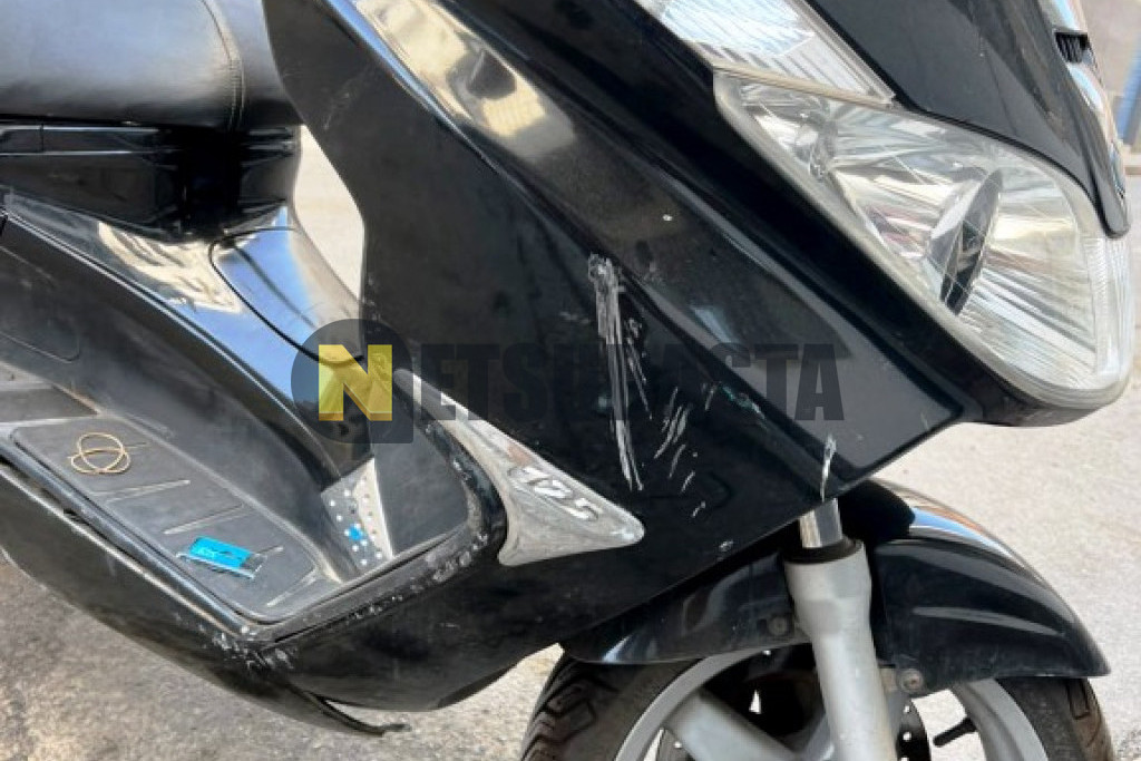 Piaggio X8 125 2004