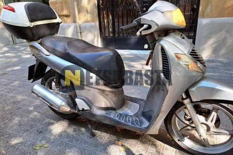 Honda SCOOPY SH125 2005