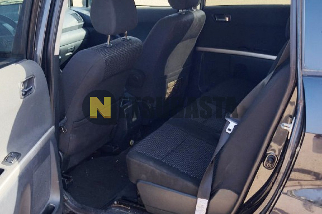 Toyota Corolla Verso 2.2 D-4D 2006