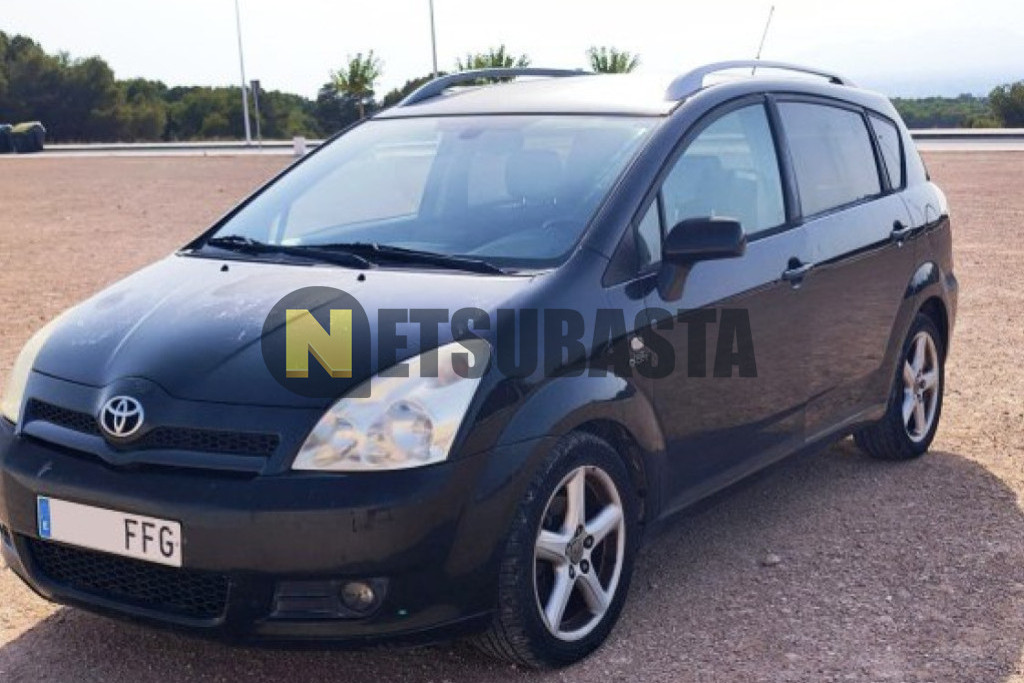 Toyota Corolla Verso 2.2 D-4D 2006