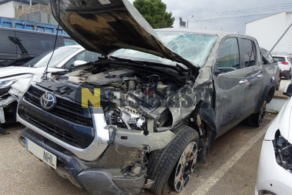 Toyota Hilux Doble Cabina VXL 2.8D AT 2025