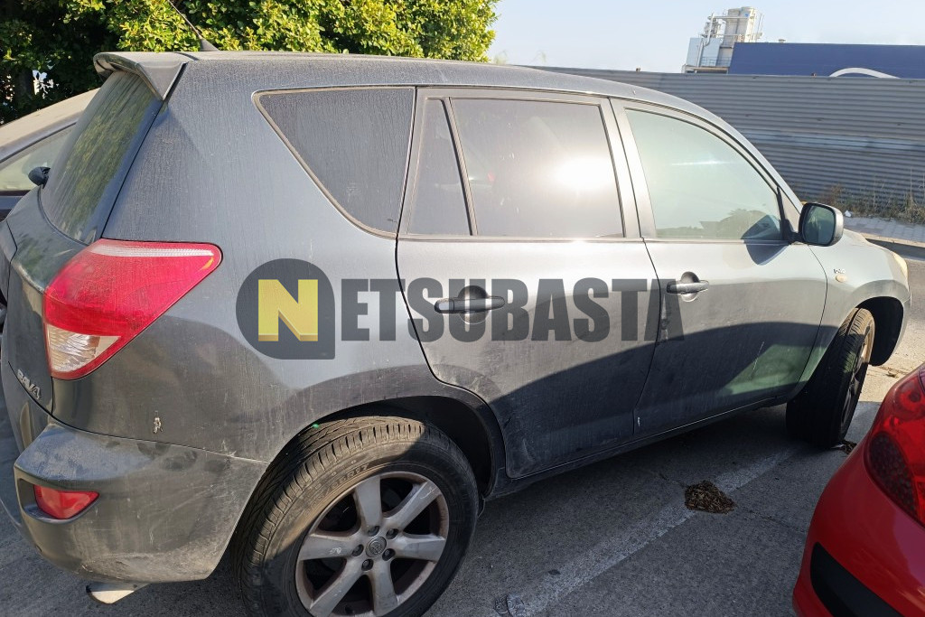 Toyota RAV4 2.2 D-4D 2009