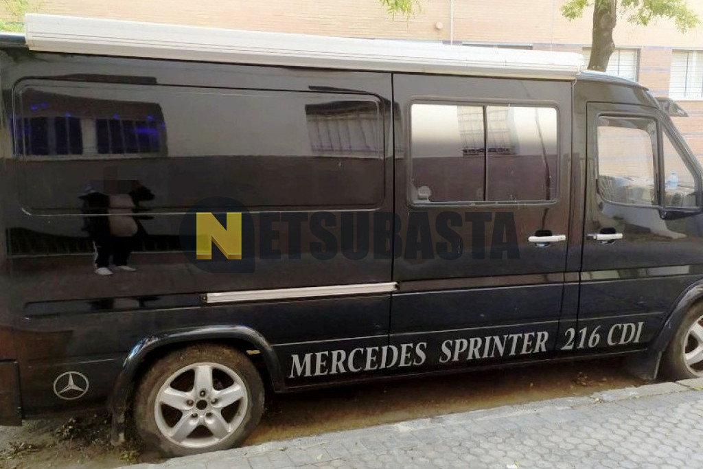 Mercedes-Benz Sprinter 216 CDI 2001