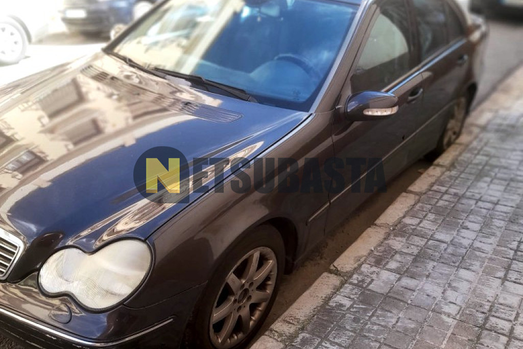 Mercedes-Benz C 270 CDI Aut. 2001