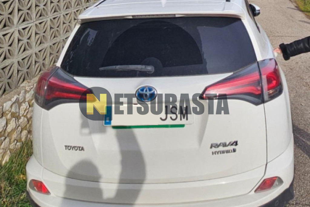 Toyota RAV4 hybrid 2WD GLP 2016