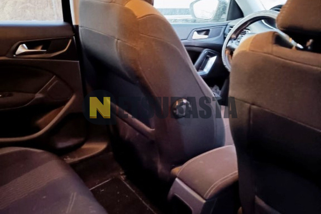 Peugeot 308 SW 1.2 PureTech 2015