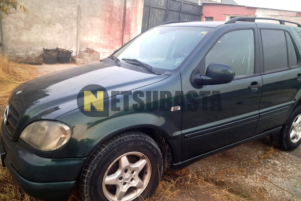 Mercedes-Benz ML 320 2001