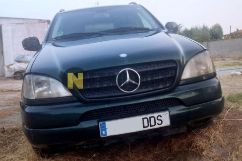 Mercedes-Benz ML 320 2001