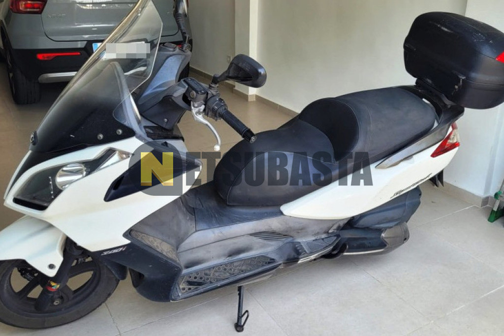 Kymco Super Dink 300i 2013