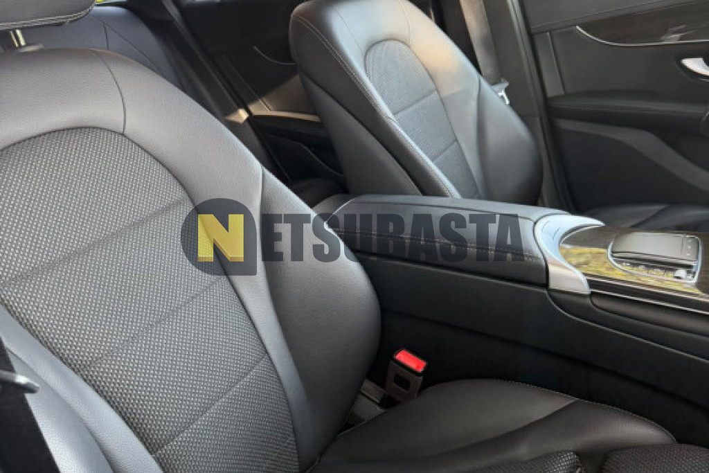 Mercedes-Benz GLC 300 e 4MATIC 2022