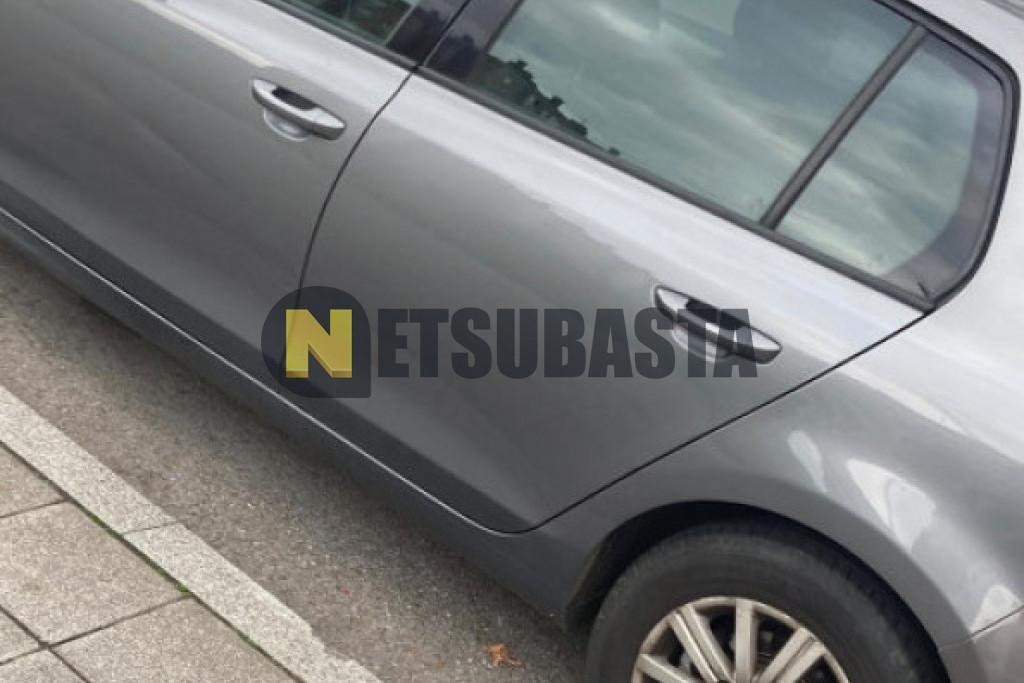 Volkswagen Golf 1.6 TDI CR BMT DGS 7 vel. 2010