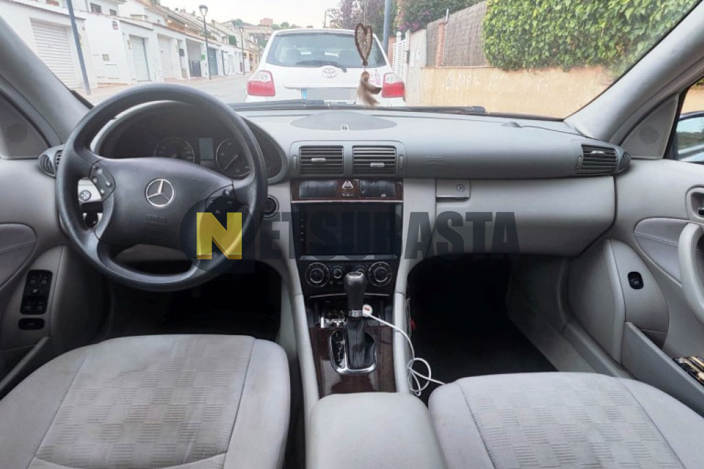 Mercedes-Benz C 220 CDI 2004