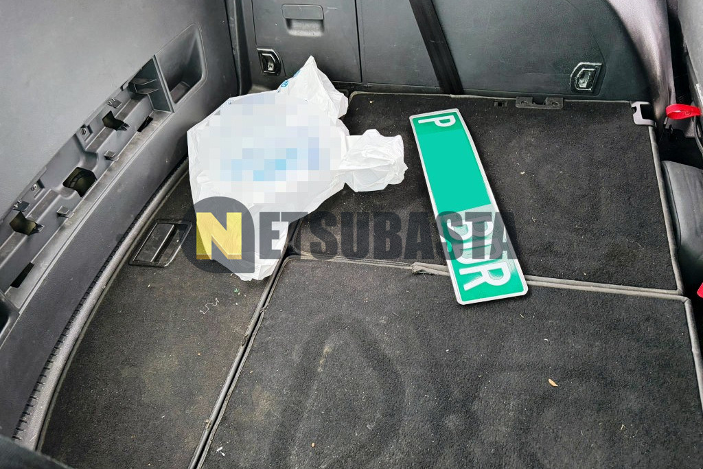 Volkswagen Touran 1.4 TSI DSG 7 vel. 2009