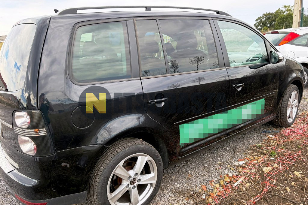 Volkswagen Touran 1.4 TSI DSG 7 vel. 2009