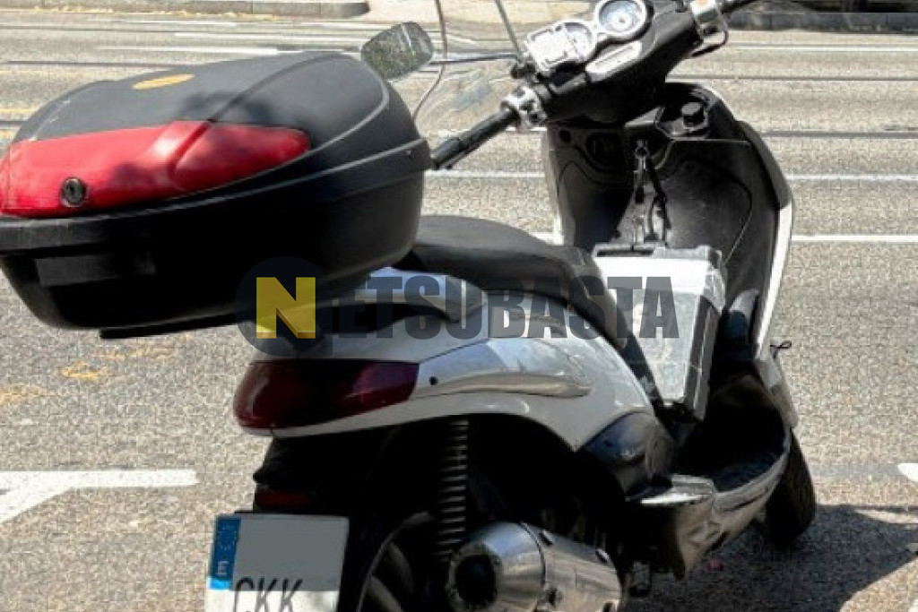 Piaggio Beverly 200 2003