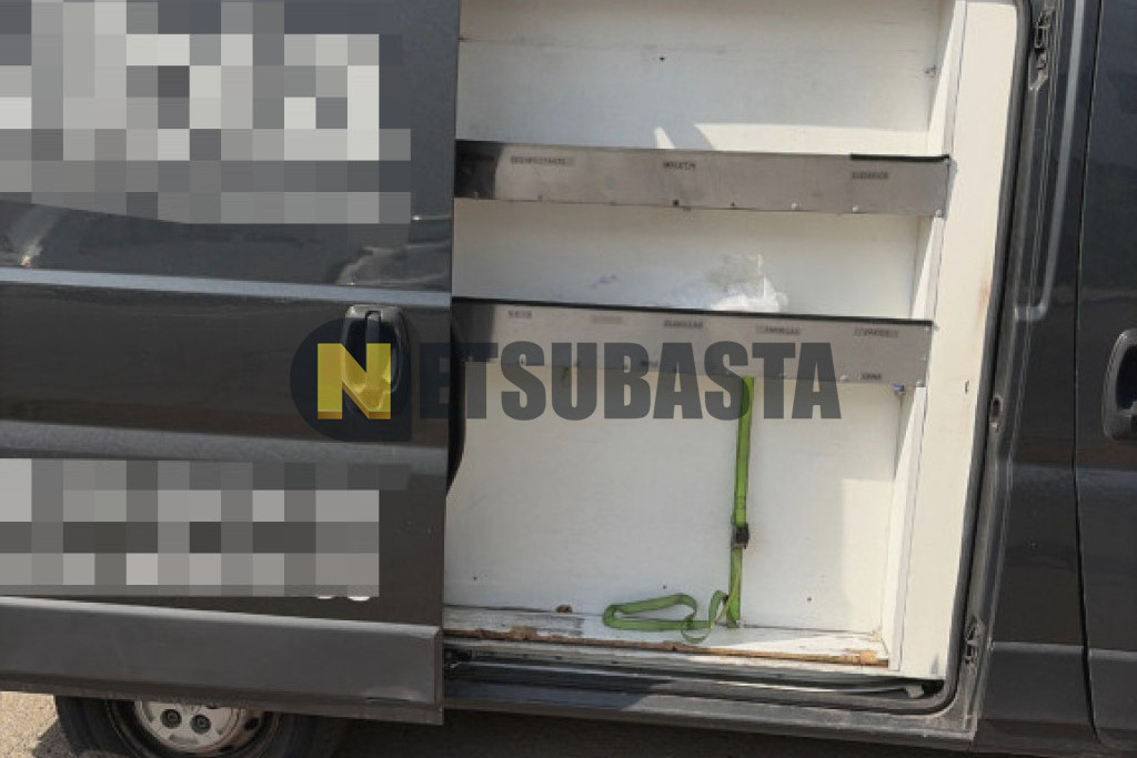 Peugeot Boxer Furgón 2.2 HDi 2013