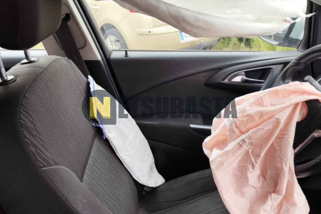 Opel Astra 1.7 CDTi 2014