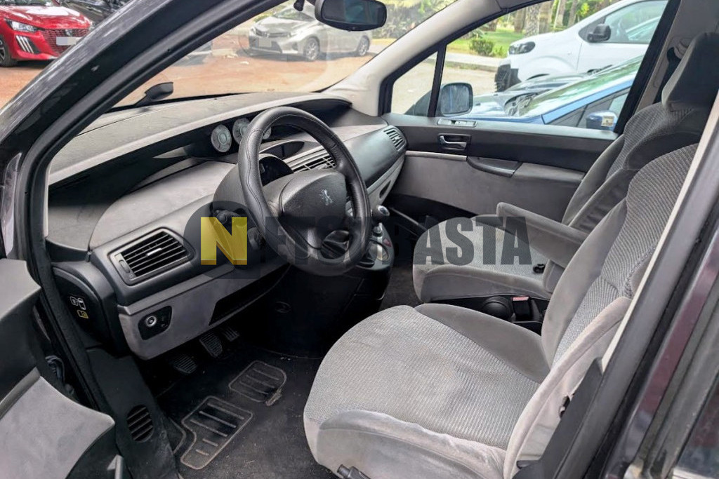 Peugeot 807 2.0 HDi FAP 2008