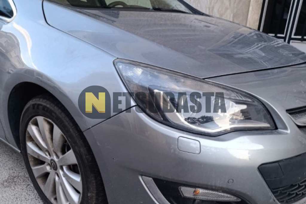 Opel Astra 1.7 CDTI 2013