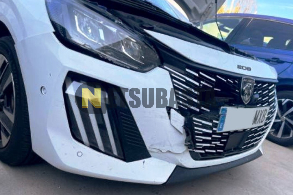 Peugeot 208 Hybrid 100 e-DCS6 2024