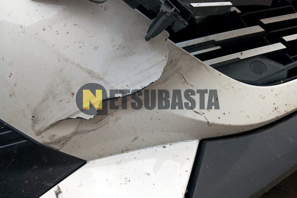Peugeot 208 Hybrid 100 e-DCS6 2024