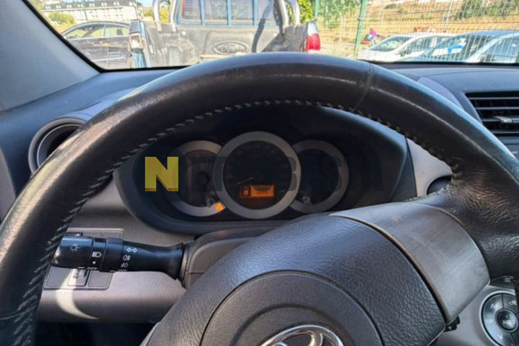 Toyota RAV4 2.2 D-4D 2006