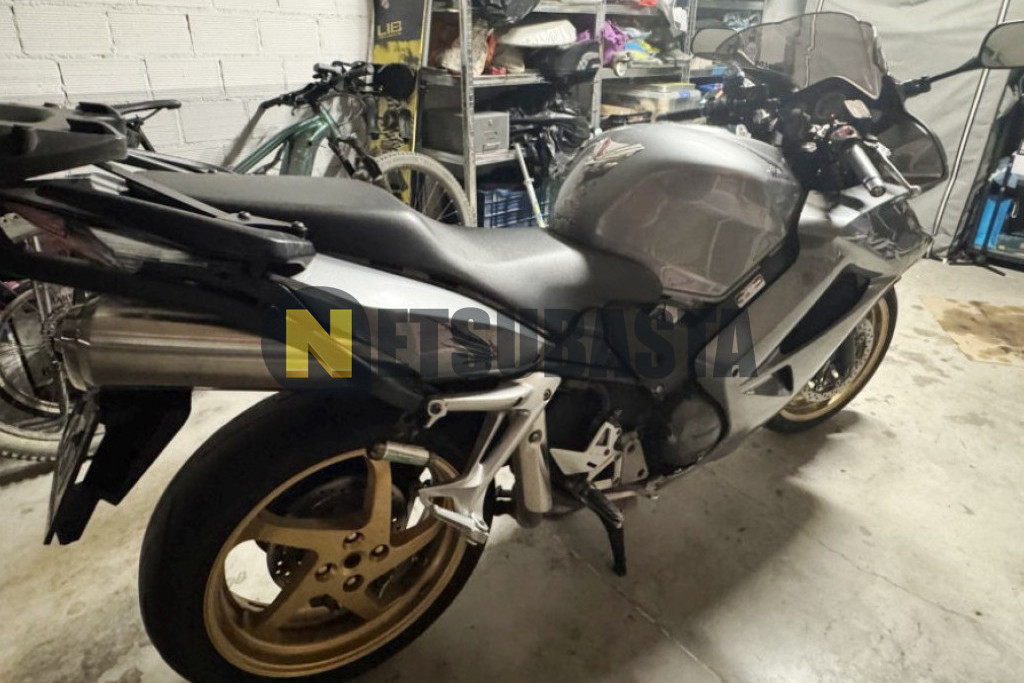 Honda VFR 800 2010