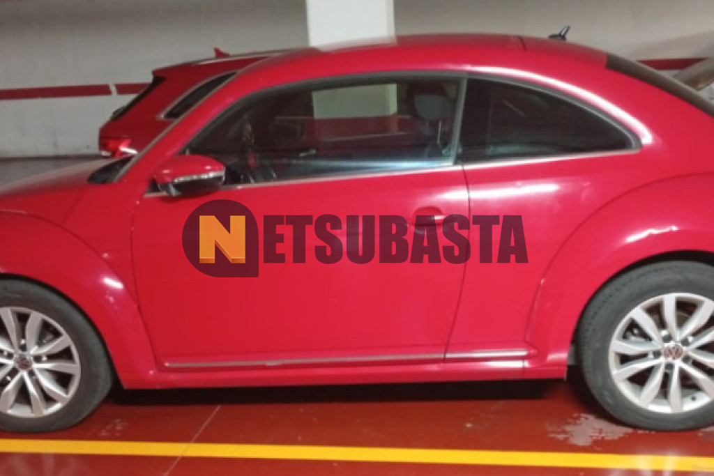 Volkswagen Beetle 1.6 TDI 2012