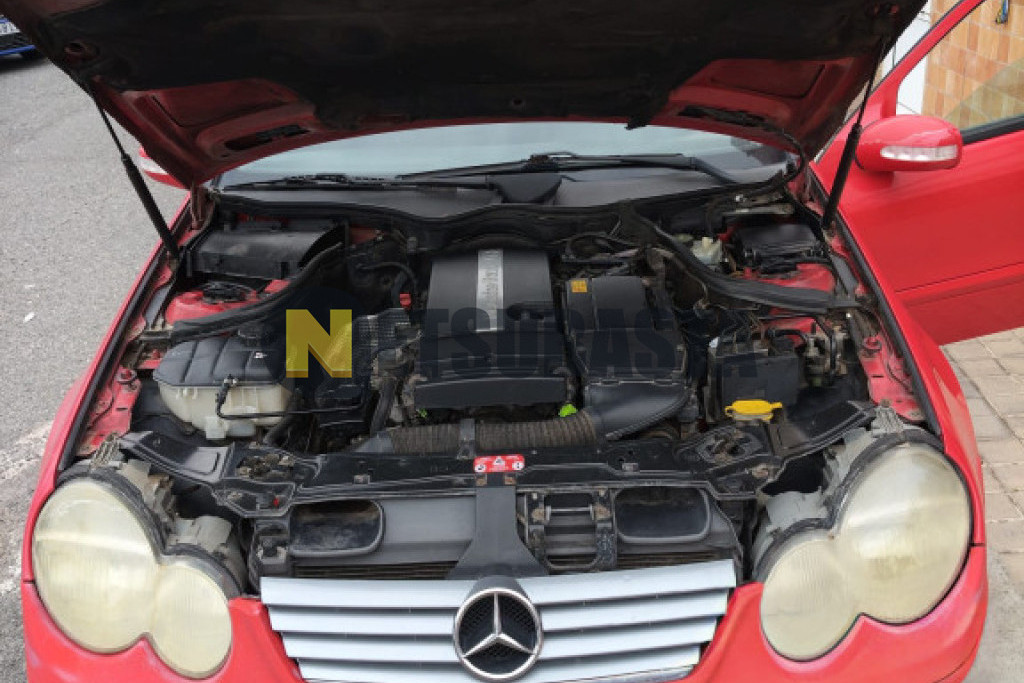 Mercedes-Benz C 180 K Sportcoupé Aut. 2002