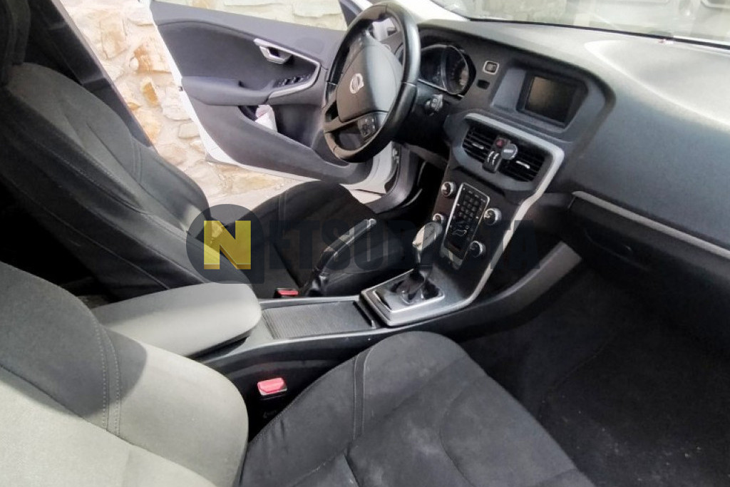 Volvo V40 D3 2014