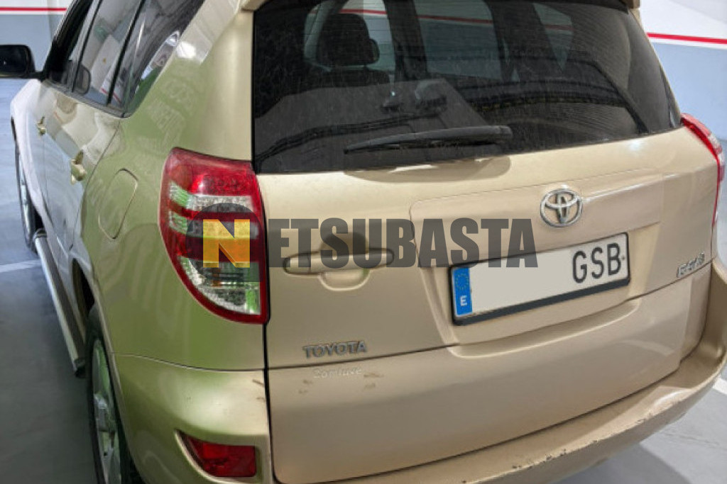 Toyota RAV4 2.2 D-4D 2009
