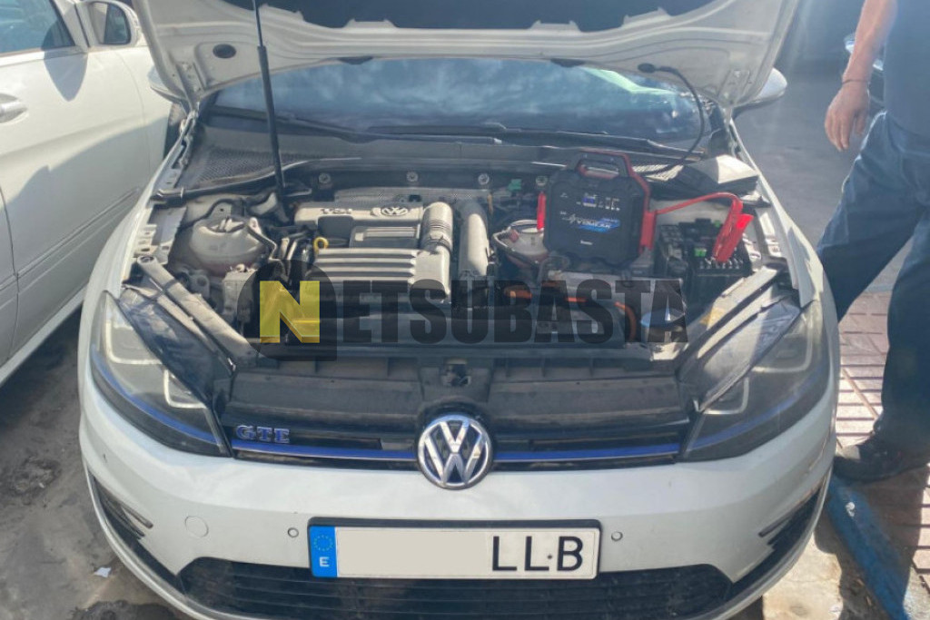 Volkswagen Golf GTE 1.4 TSI e-Power 2015