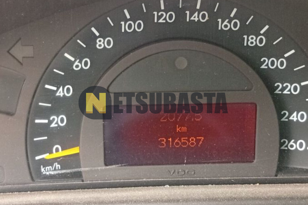 Mercedes-Benz C 180 Aut 2002