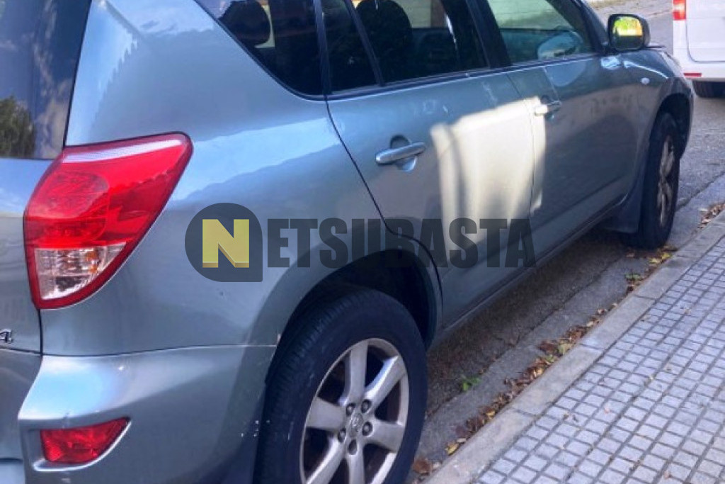 Toyota RAV4 2.0 VVT-i 2008