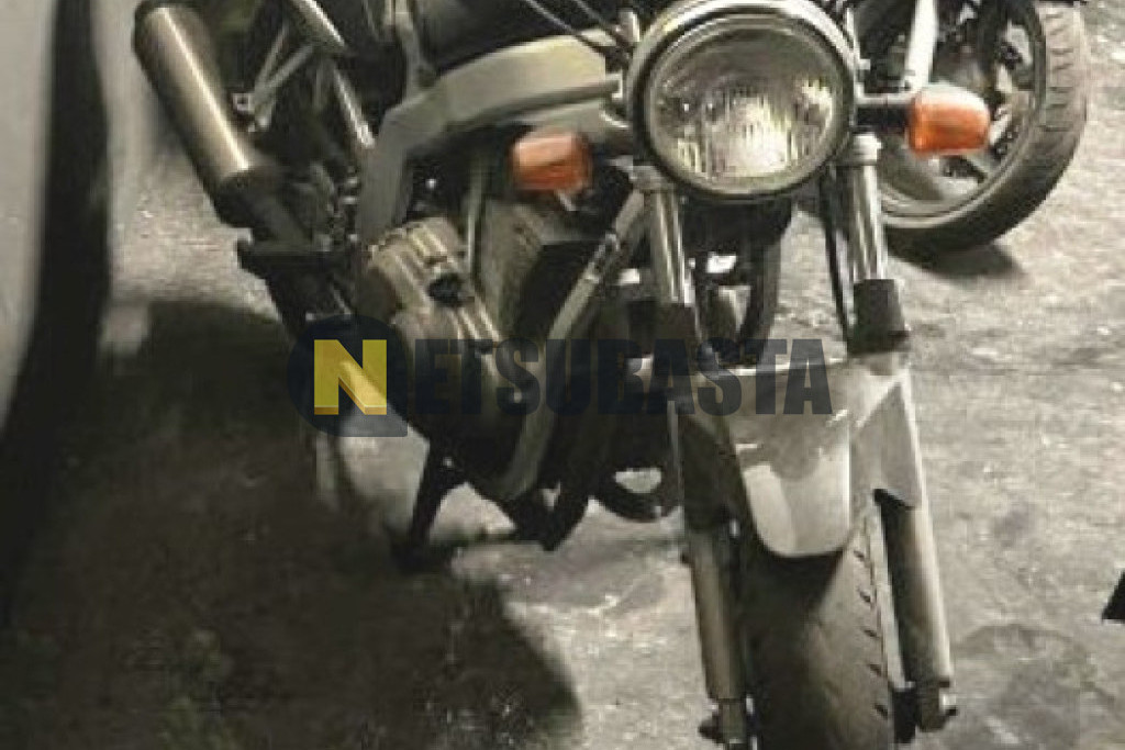 Suzuki GS 500 2003