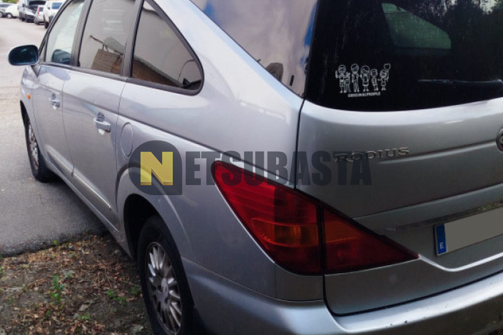 SsangYong Rodius 270Xdi 4x2 2009