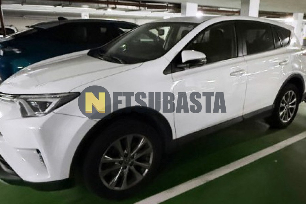 Toyota RAV4 150D 2WD 2015