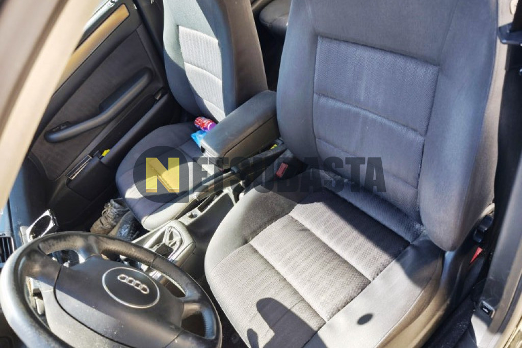 Audi A6 2.4 quattro 2001
