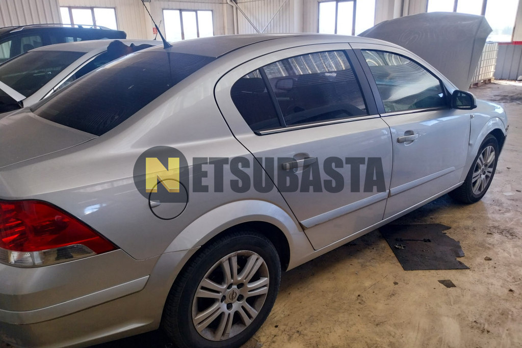Opel Astra Sedan 1.7 CDTi 2009