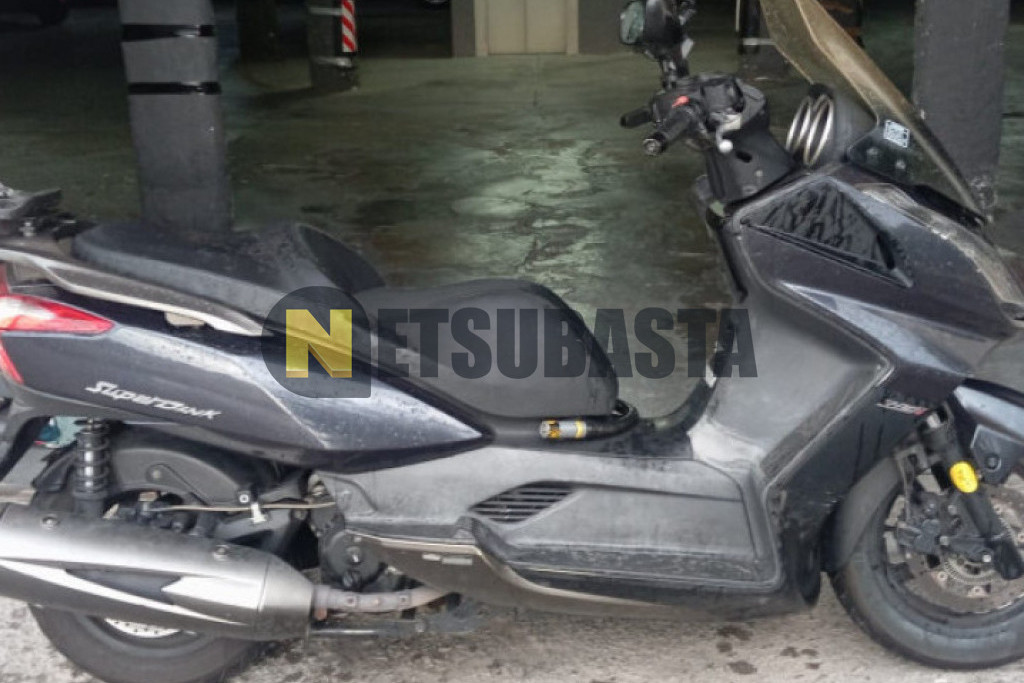 Kymco Super Dink 300i ABS 2010