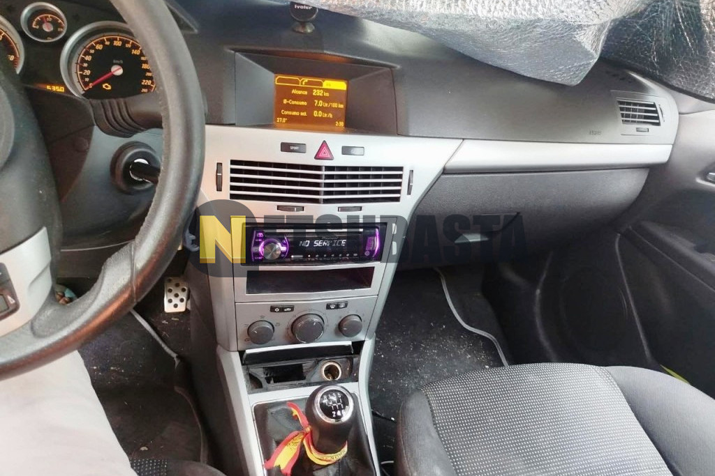 Opel Astra GTC 1.9 CDTi 2007