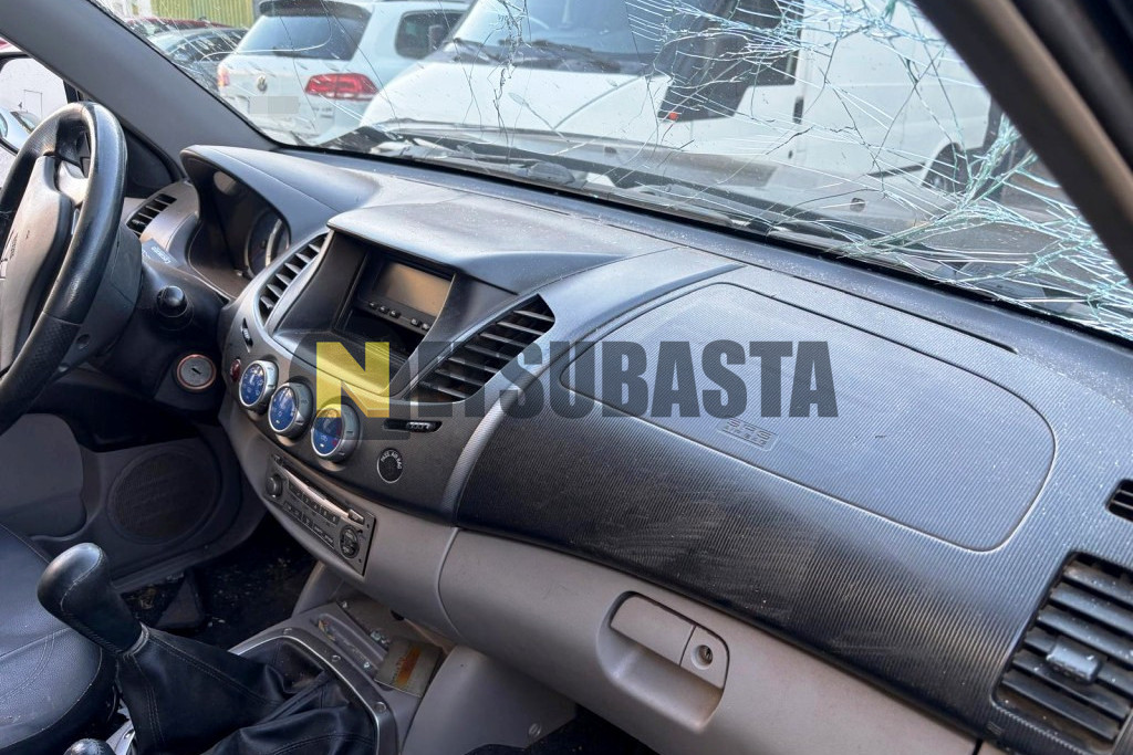 Mitsubishi L200 2.5 DI-D Doble Cabina 2007